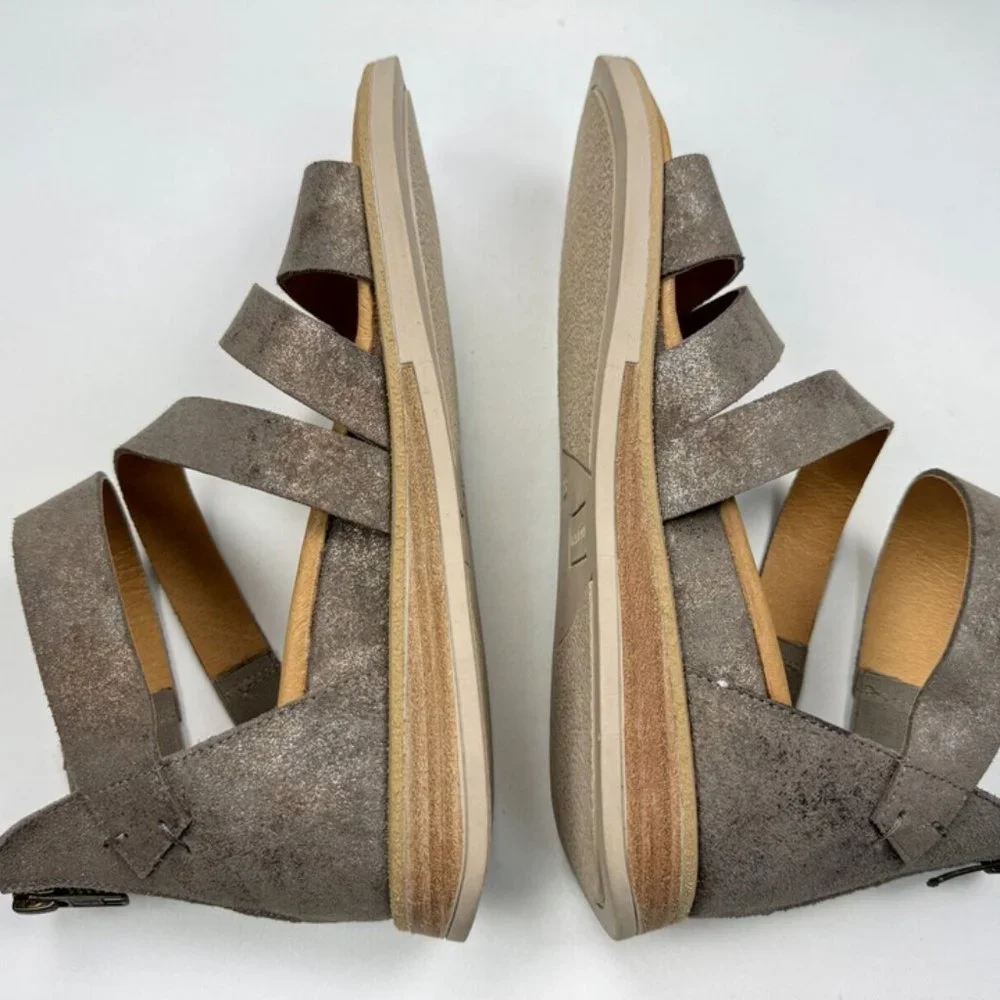Garnet Hill Luna‎ Sport Sandals Women 38 US 8 NWOB $169 Zip Closure Wedge